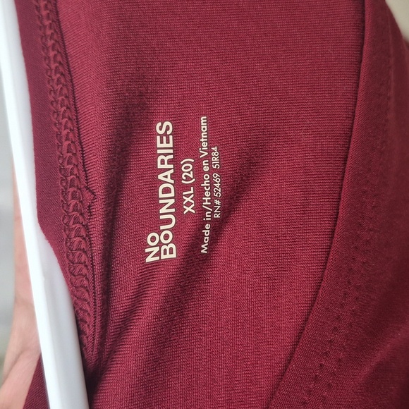 No Boundaries Burgundy Dress - Picture 4 of 4